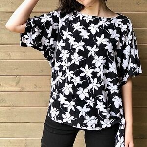 NWT MICHAEL Michael Kors FLORAL TOP- S